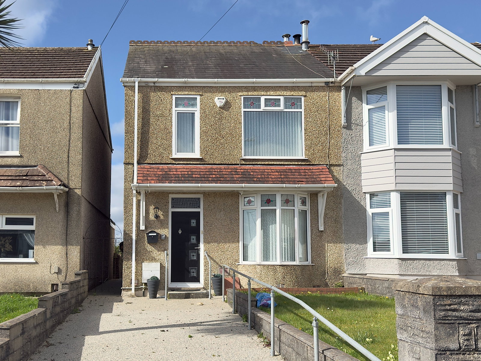 Semi Detached House in Swansea