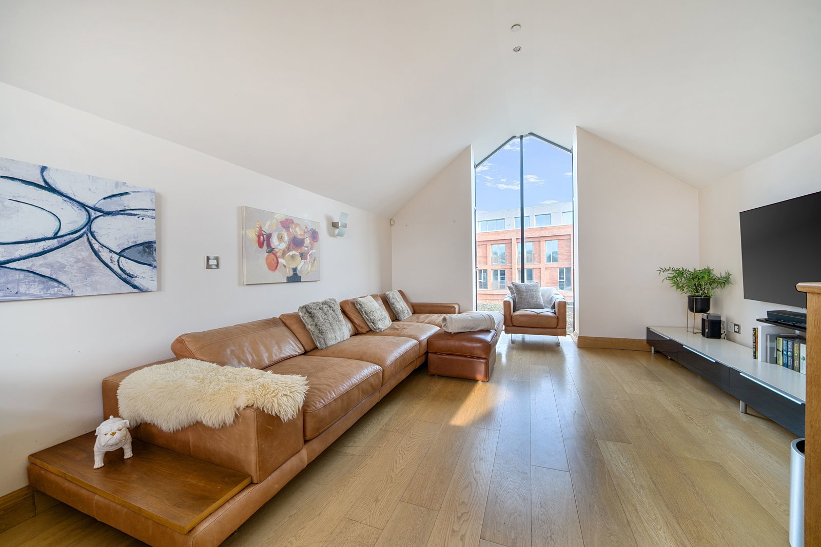 Terraced House in Newbury