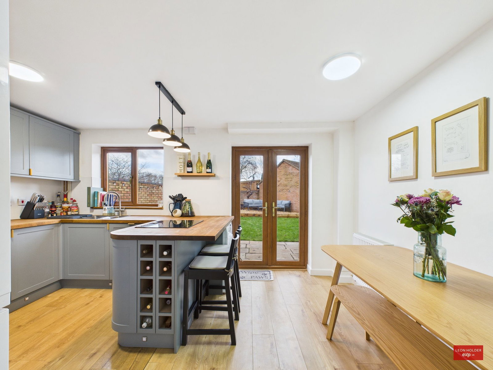 Detached House in Gloucester