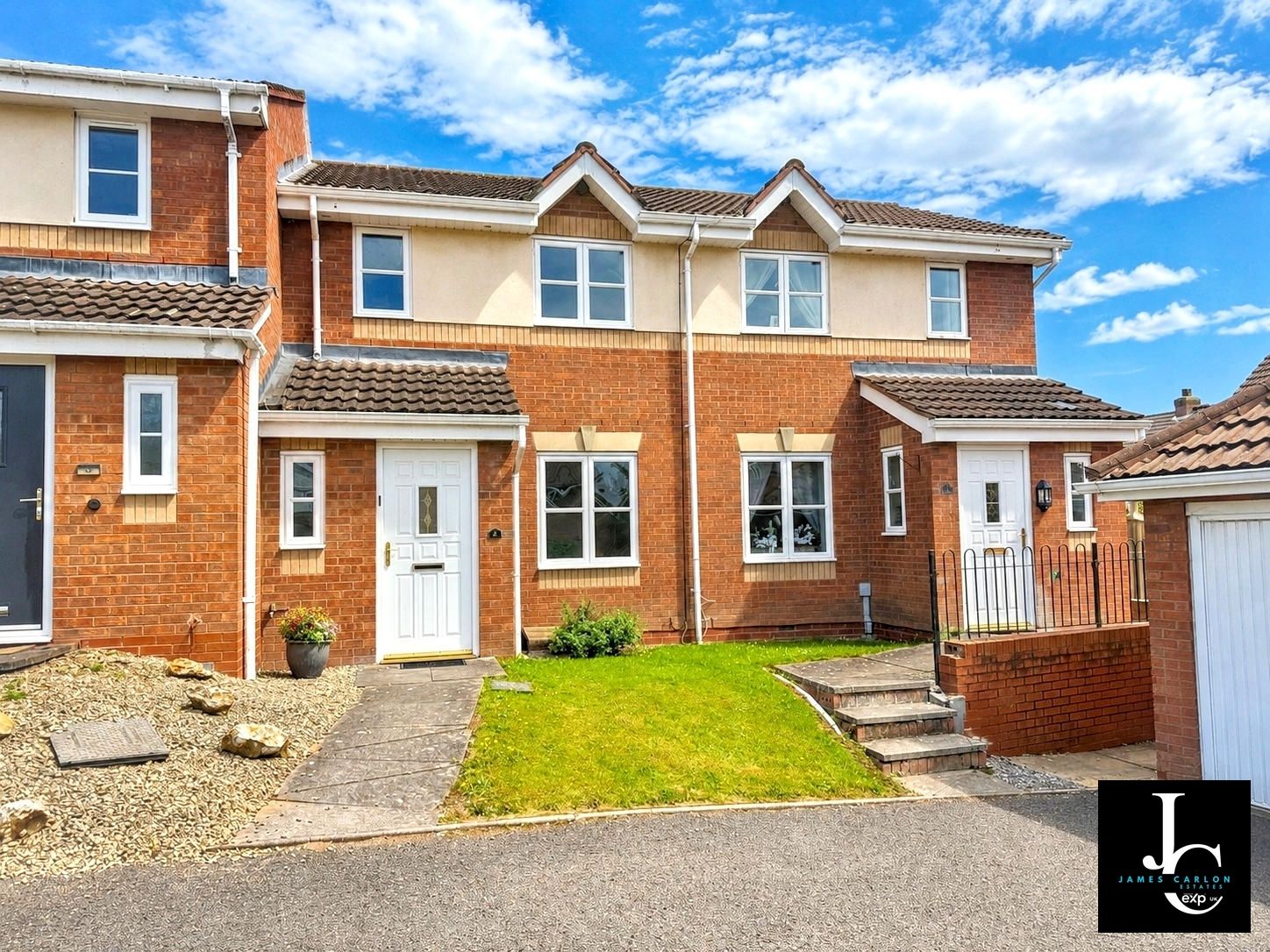 Semi Detached House in Telford