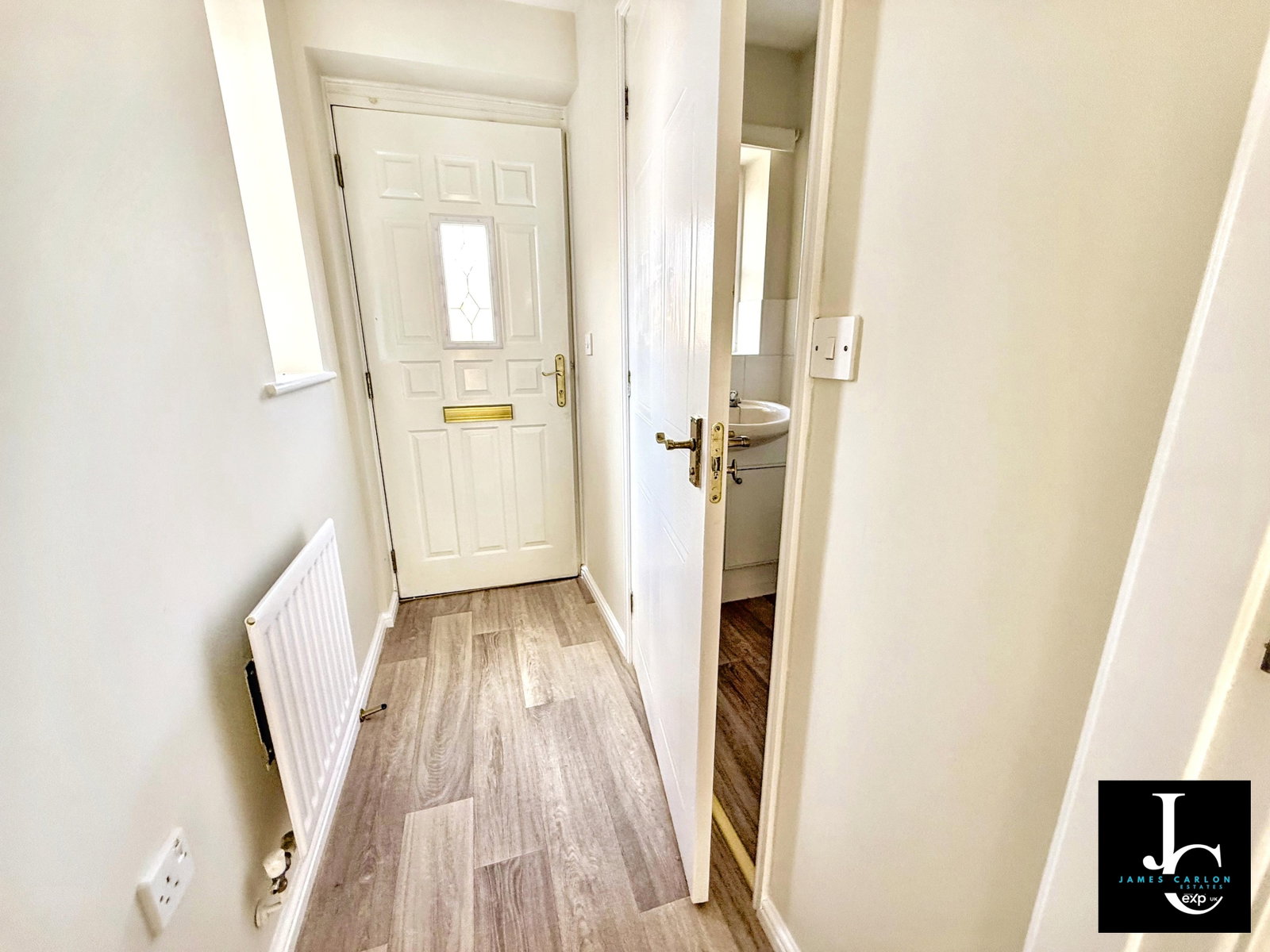 Semi Detached House in Telford