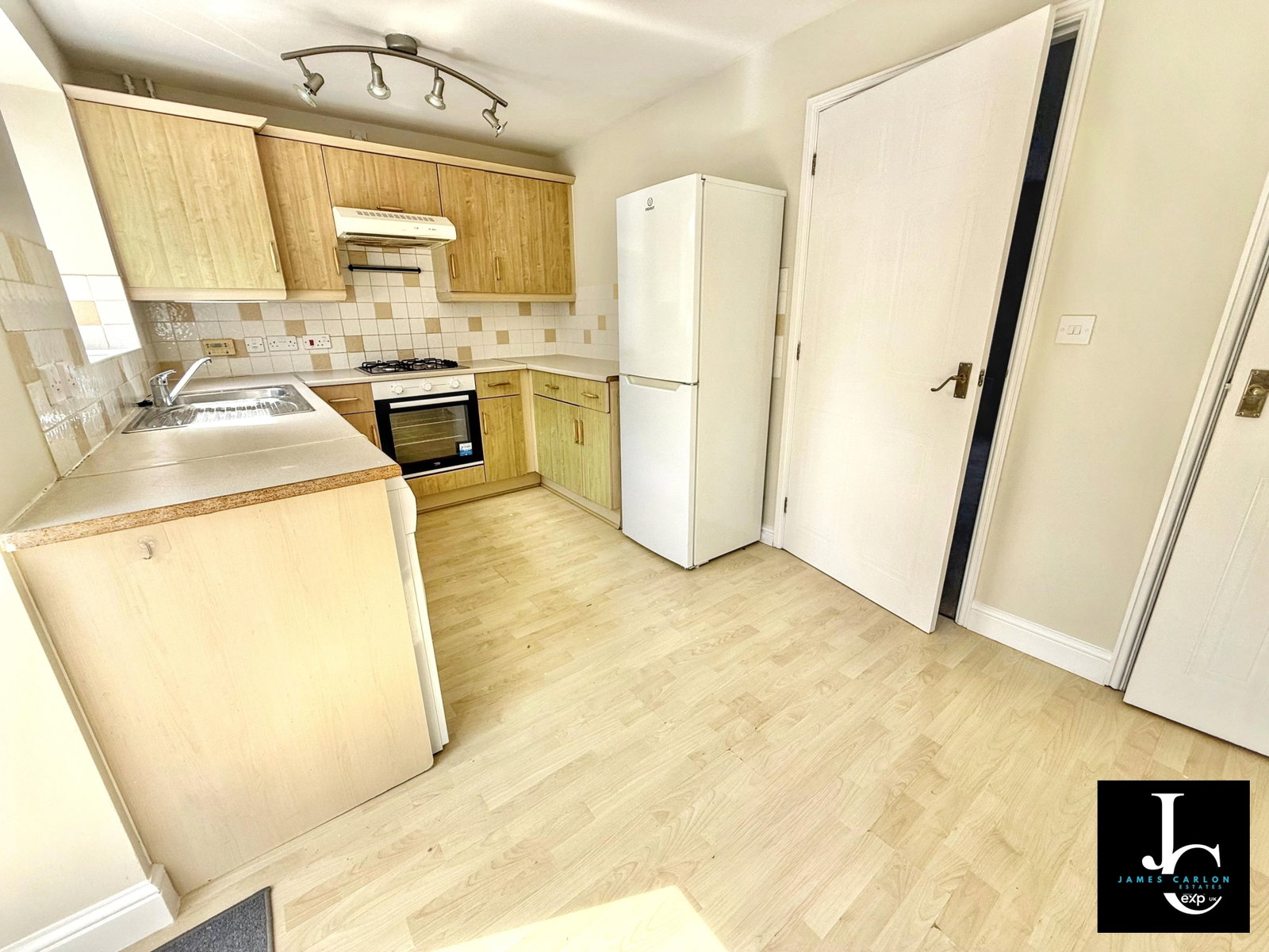 Semi Detached House in Telford