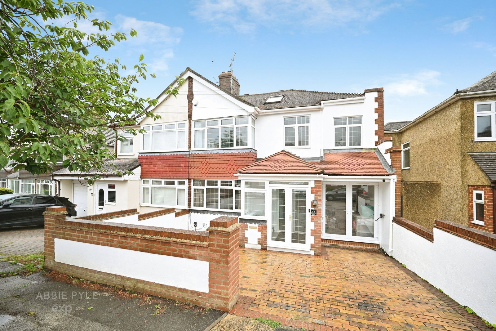 Semi Detached House in Rochester