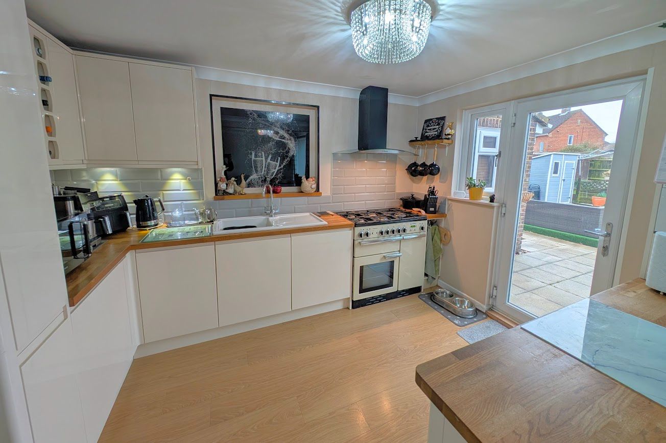 Semi Detached House in Bournemouth