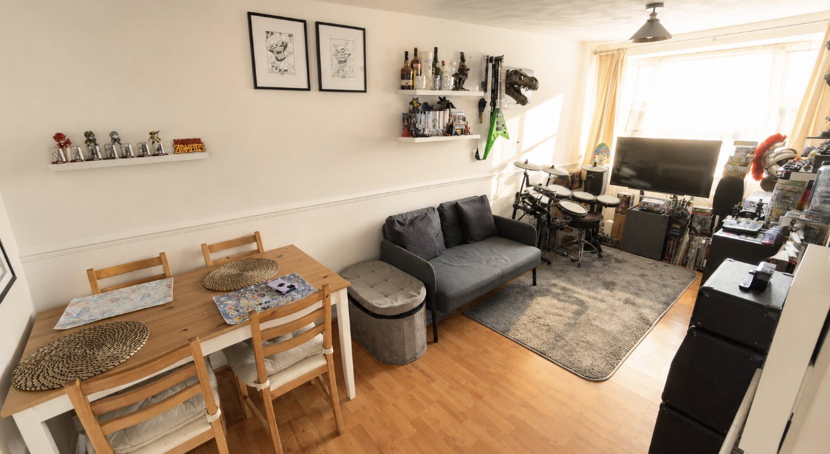 Terraced House in Milton Keynes