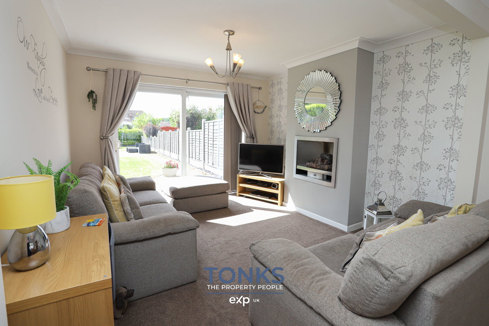 Semi Detached House in Halesowen