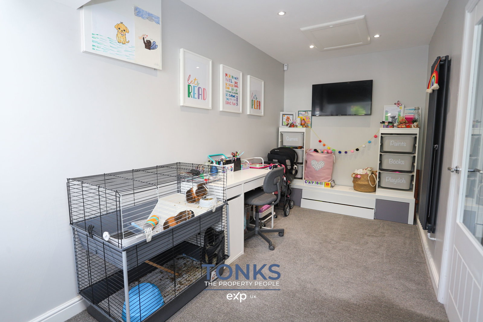 Semi Detached House in Halesowen