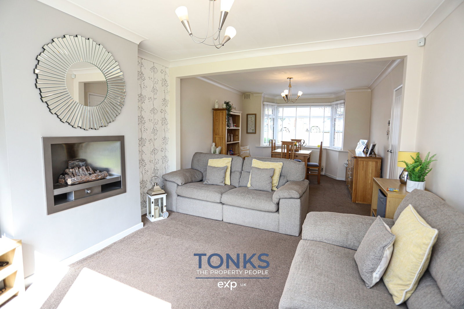 Semi Detached House in Halesowen