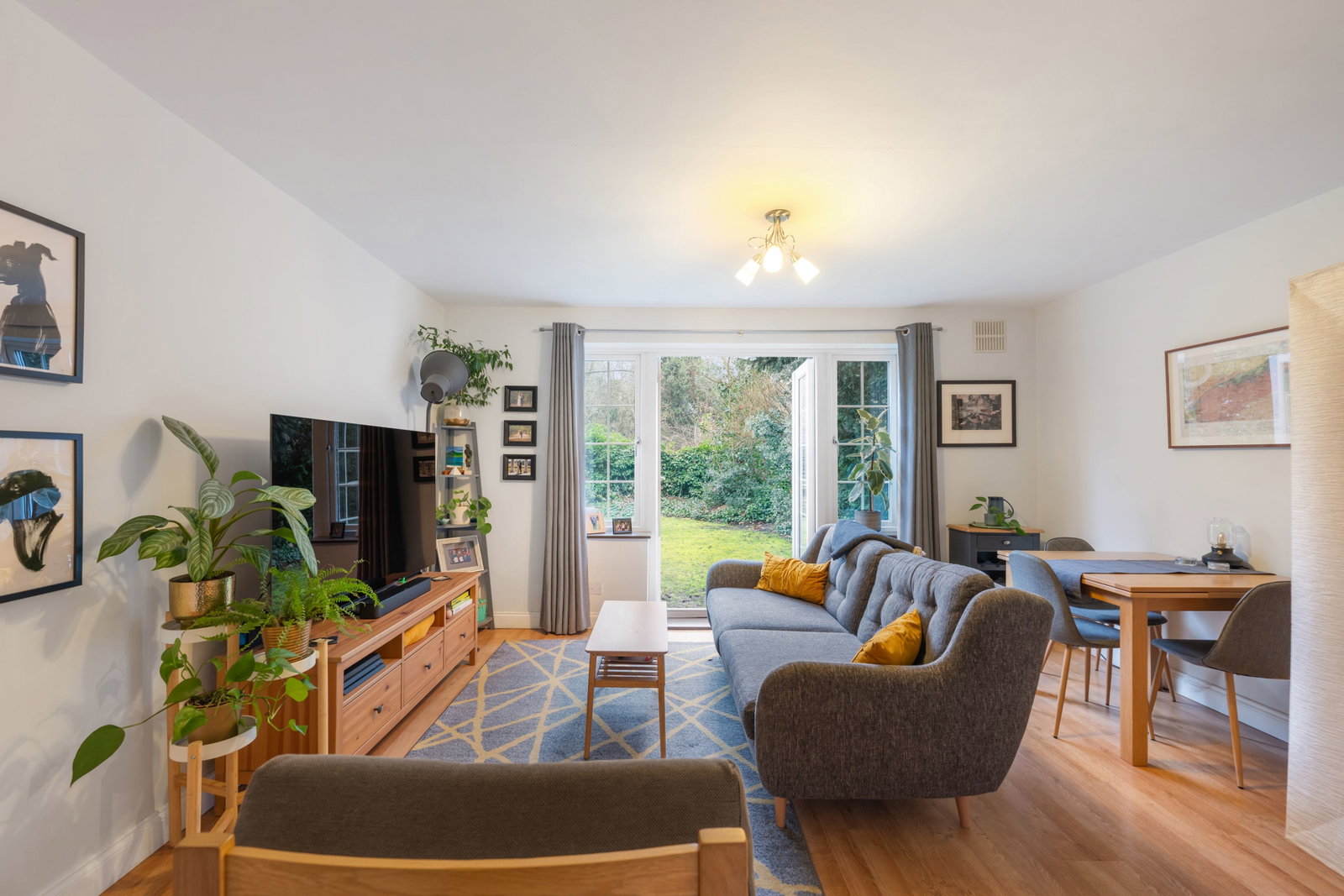 Maisonette for sale in London, Westcombe Park Road, London, SE3