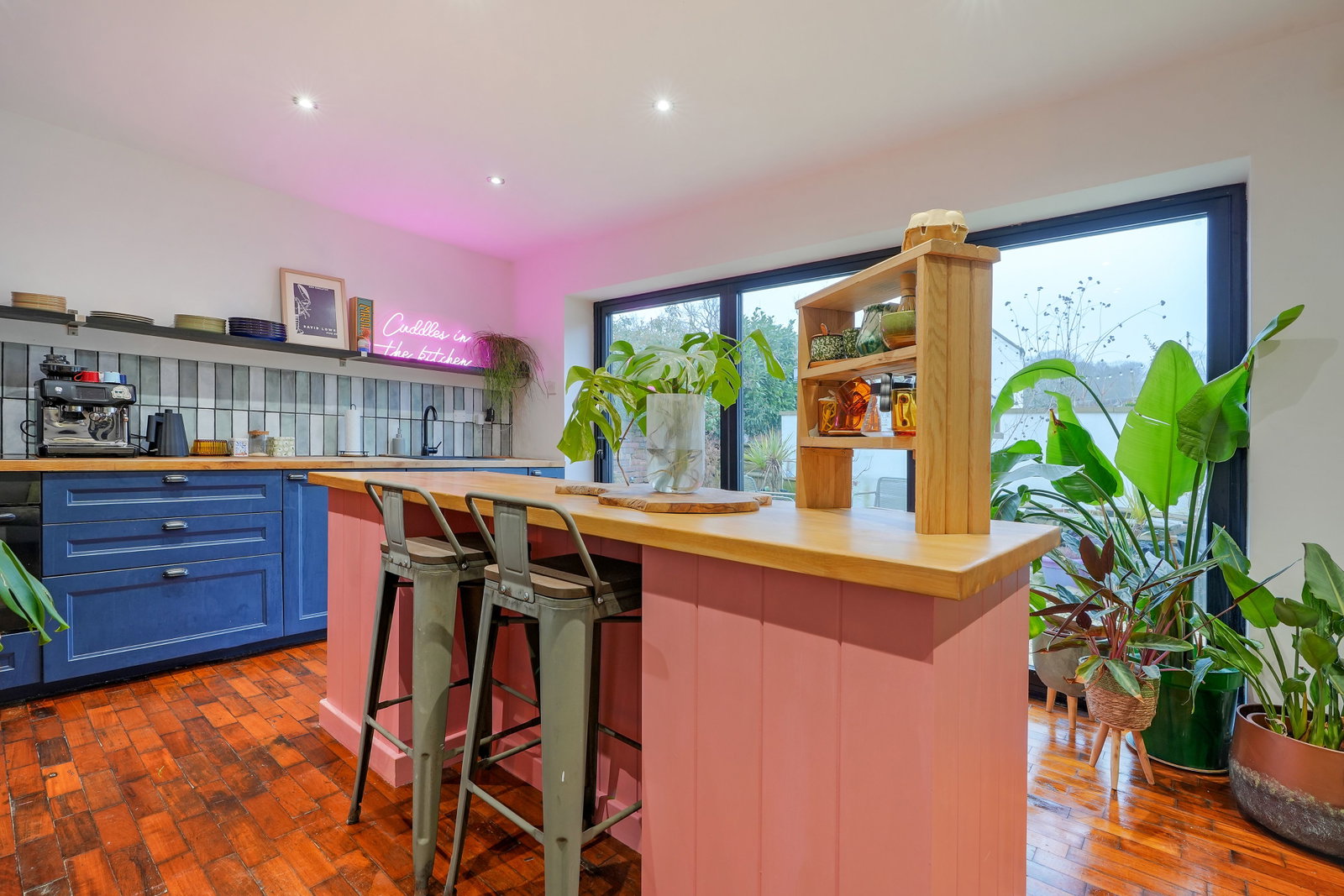 Detached House in Chesterfield