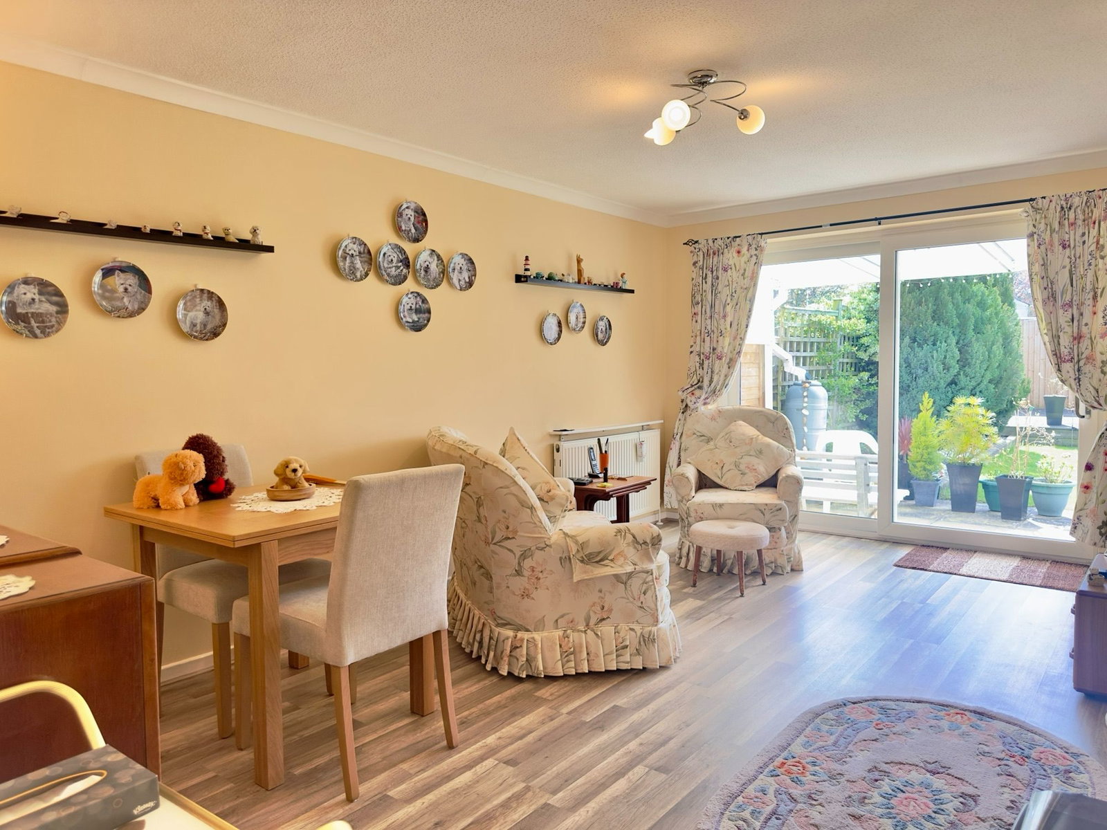 Semi Detached Bungalow in Cheltenham