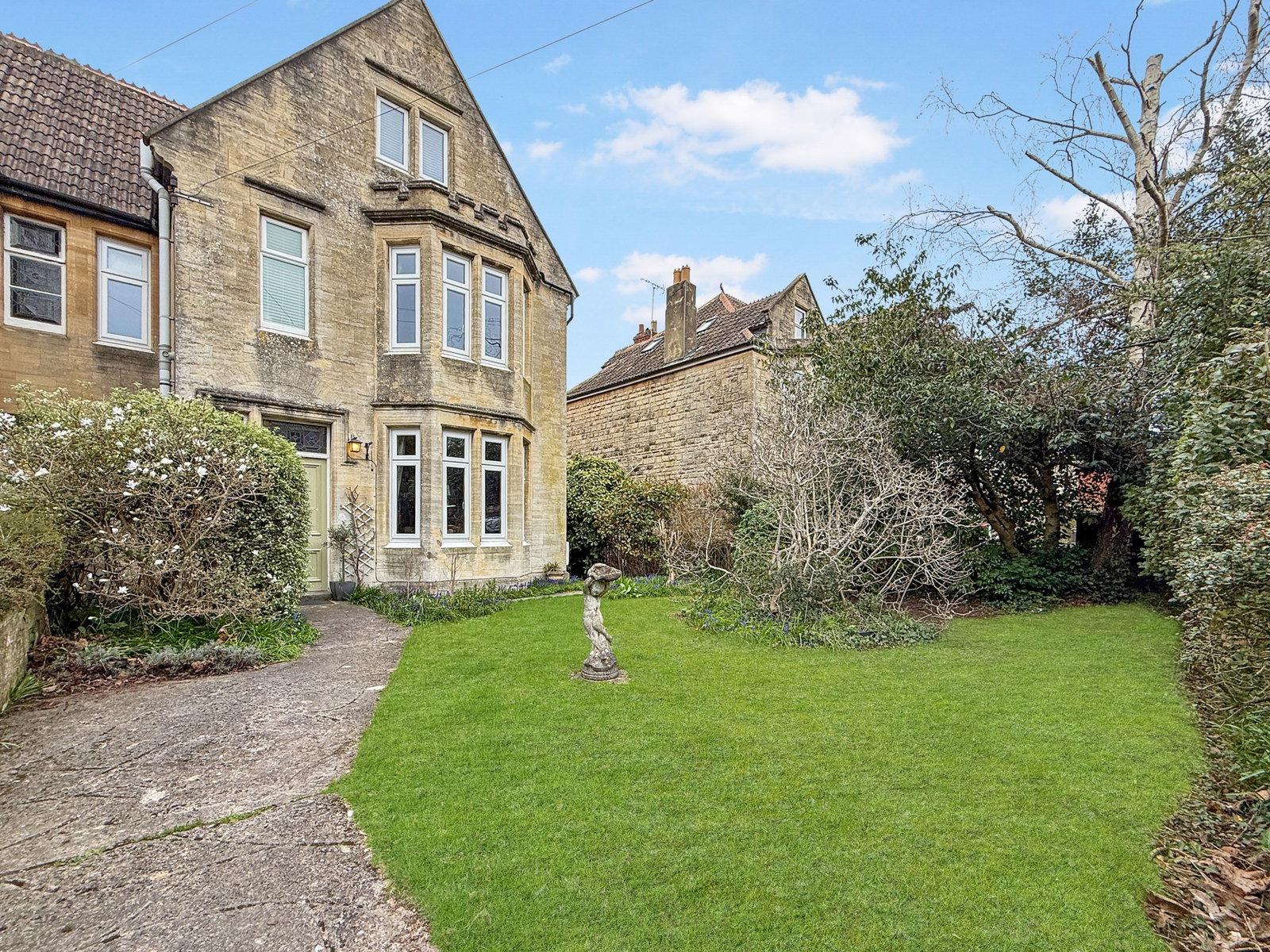 End Of Terrace House in Trowbridge