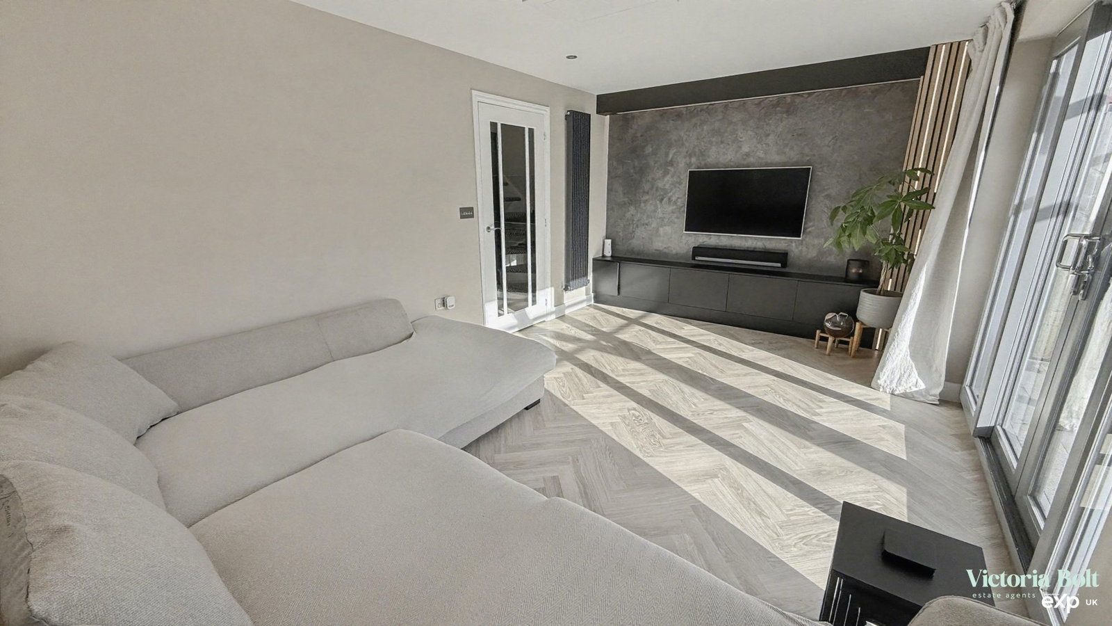Semi Detached House in Plymouth