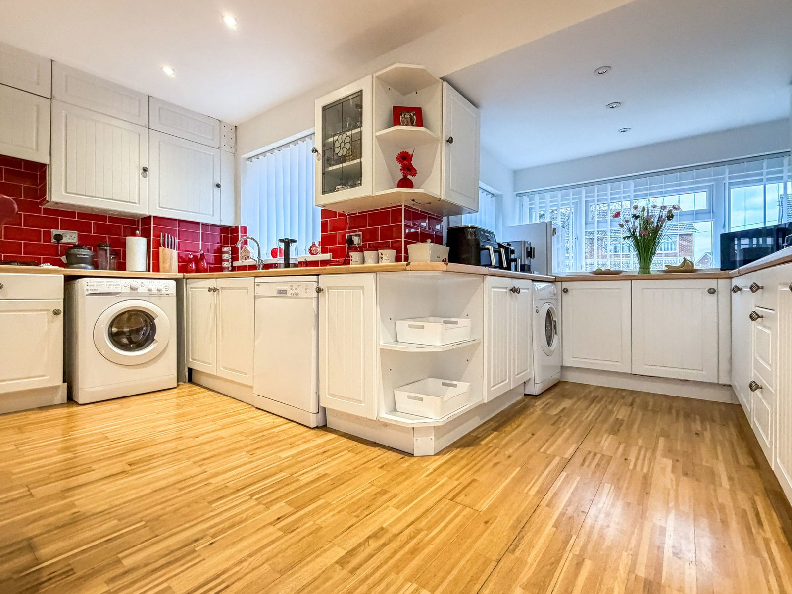 Semi Detached House in Hull
