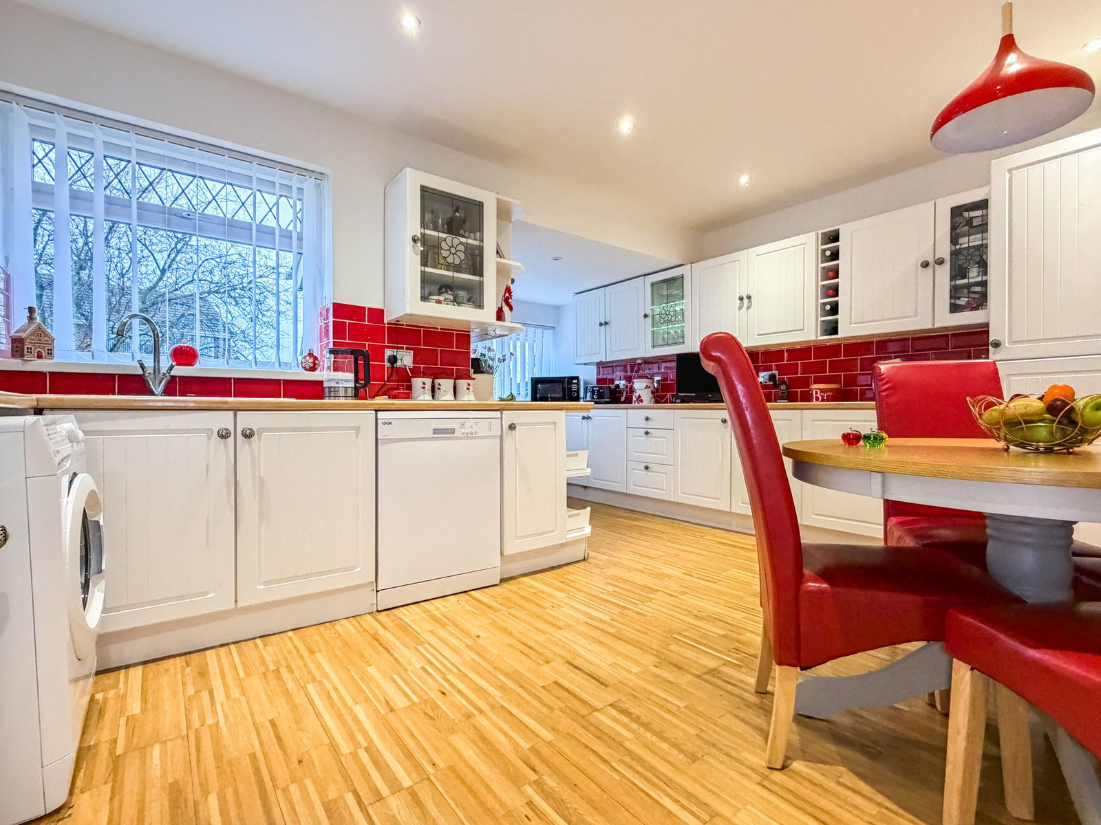 Semi Detached House in Hull
