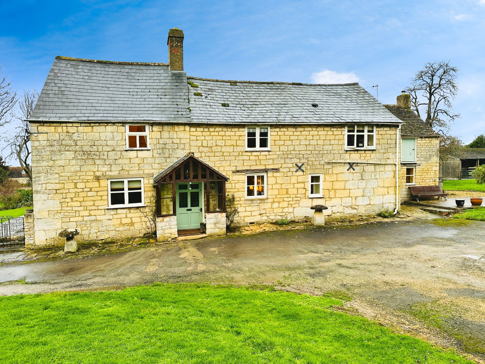 Detached House in Gloucester