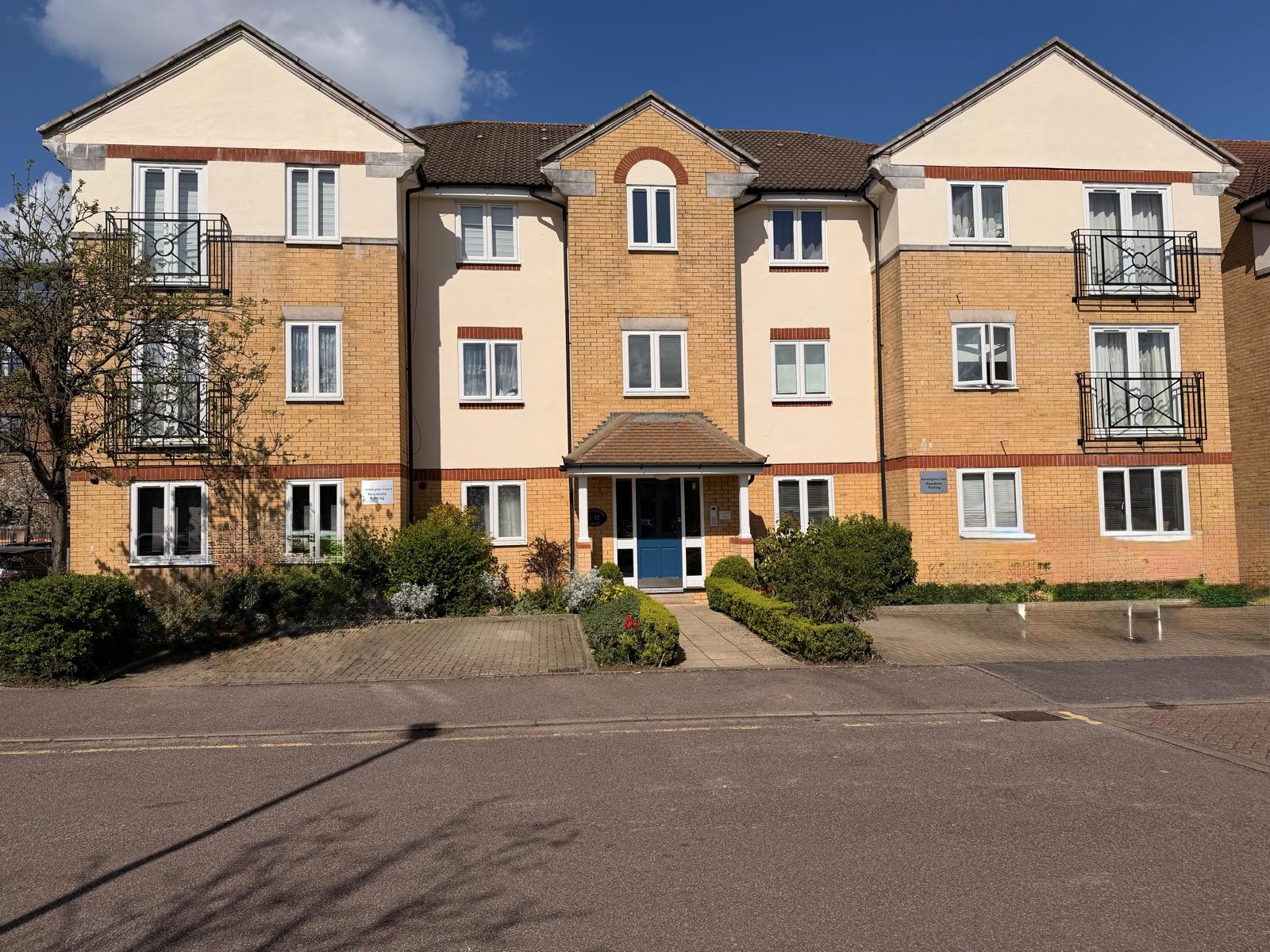 Ground Floor Flat in London