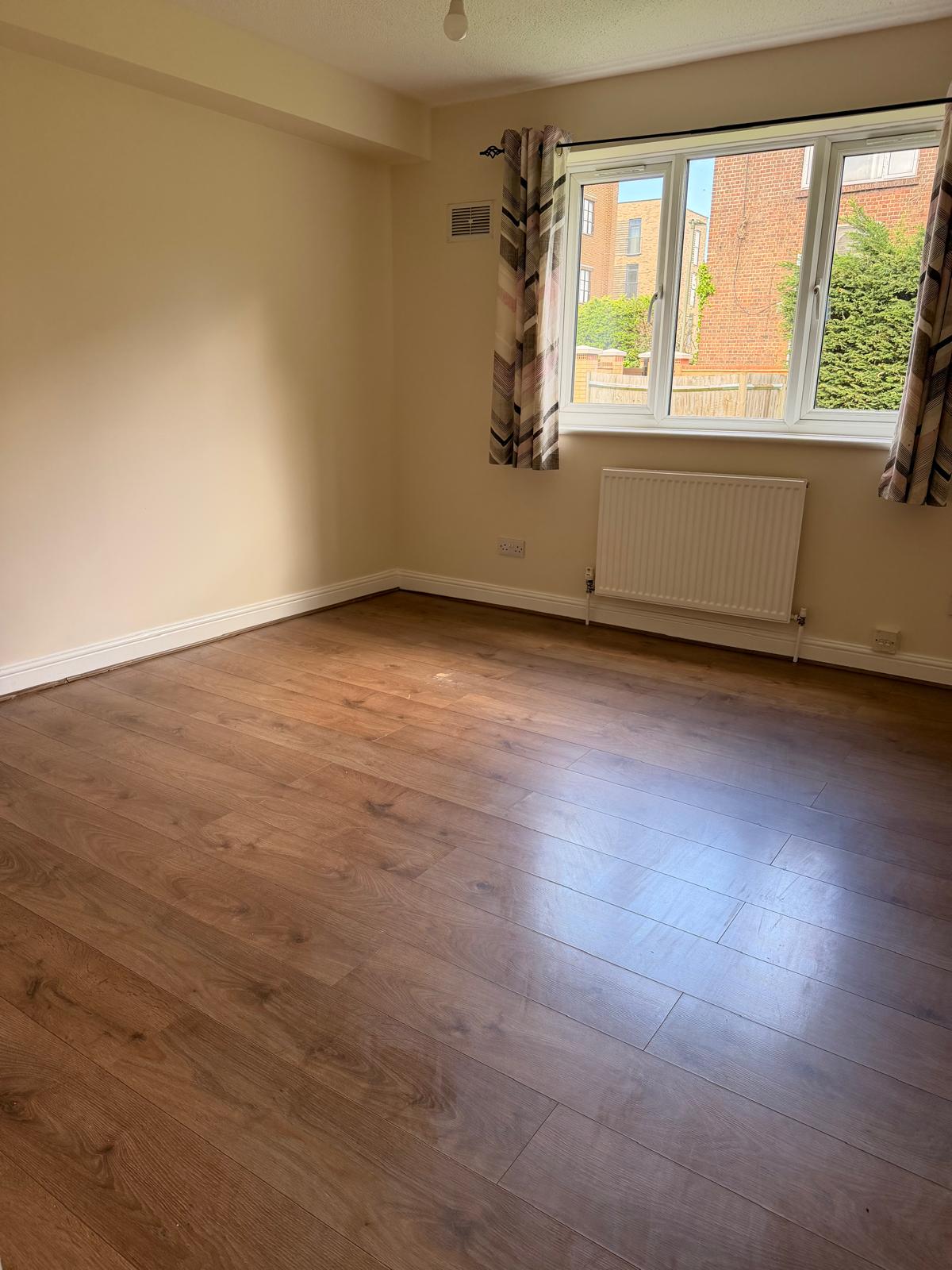 Ground Floor Flat in London