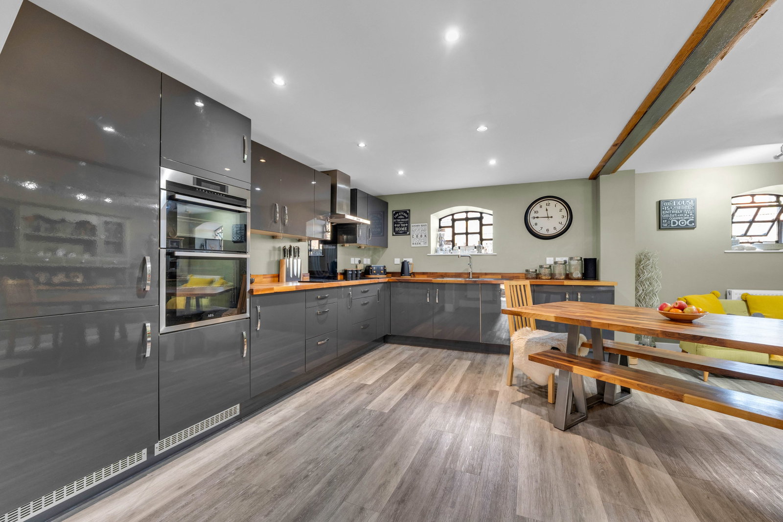 Character Property in Loughborough 4