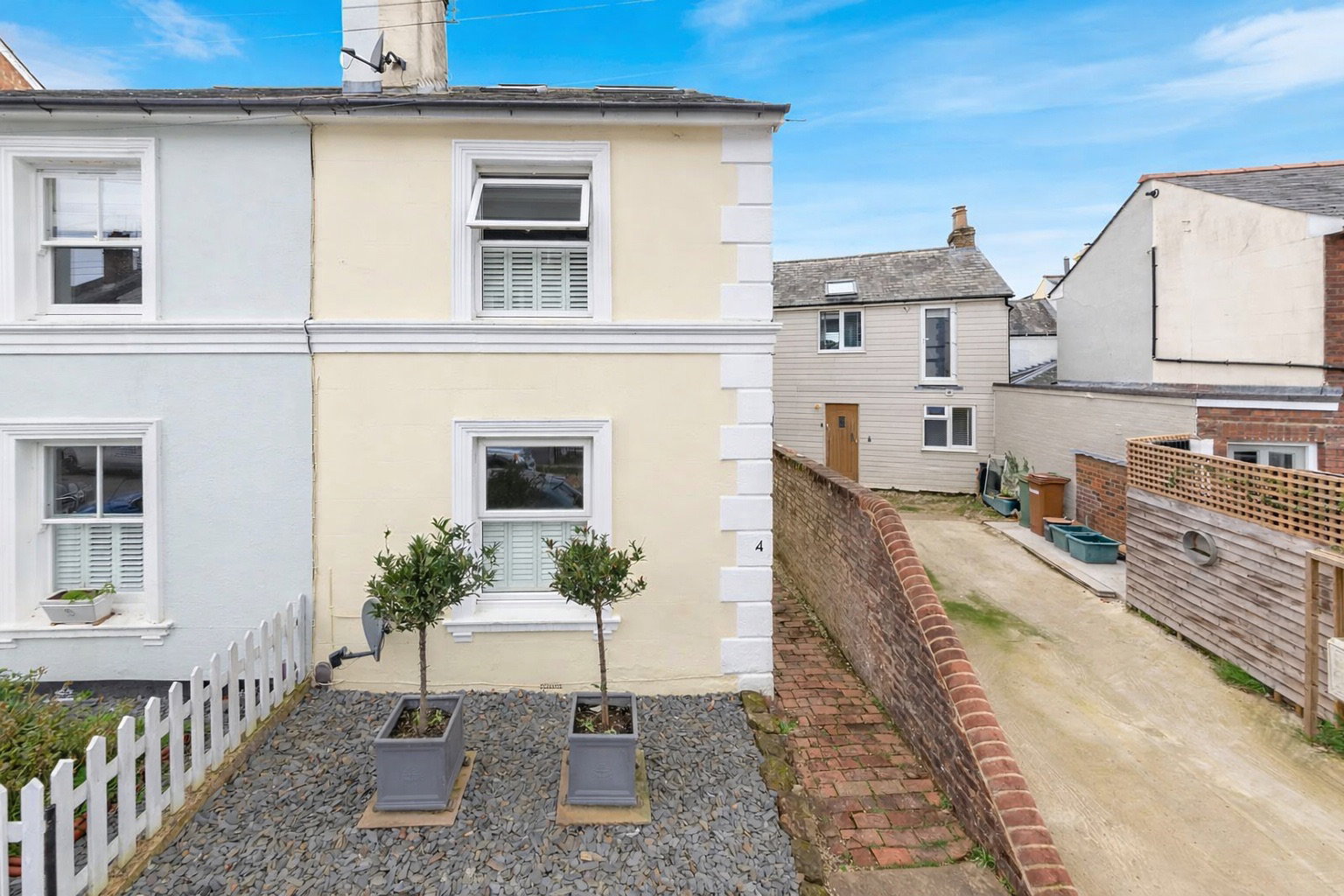 Semi Detached House in Tunbridge Wells