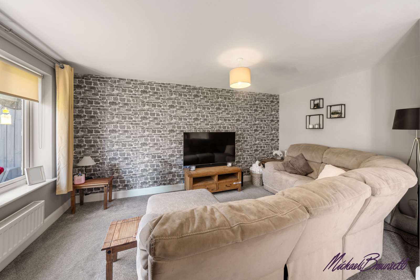 Detached House in Bradford