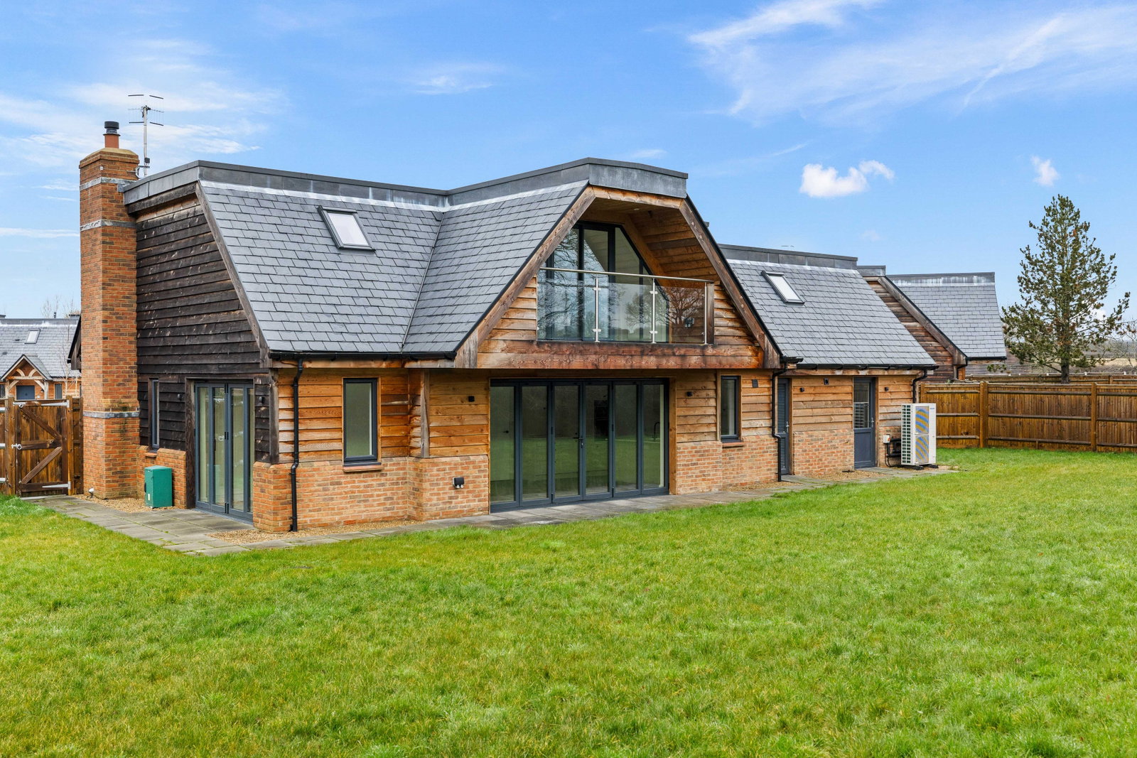 Detached House in Edenbridge