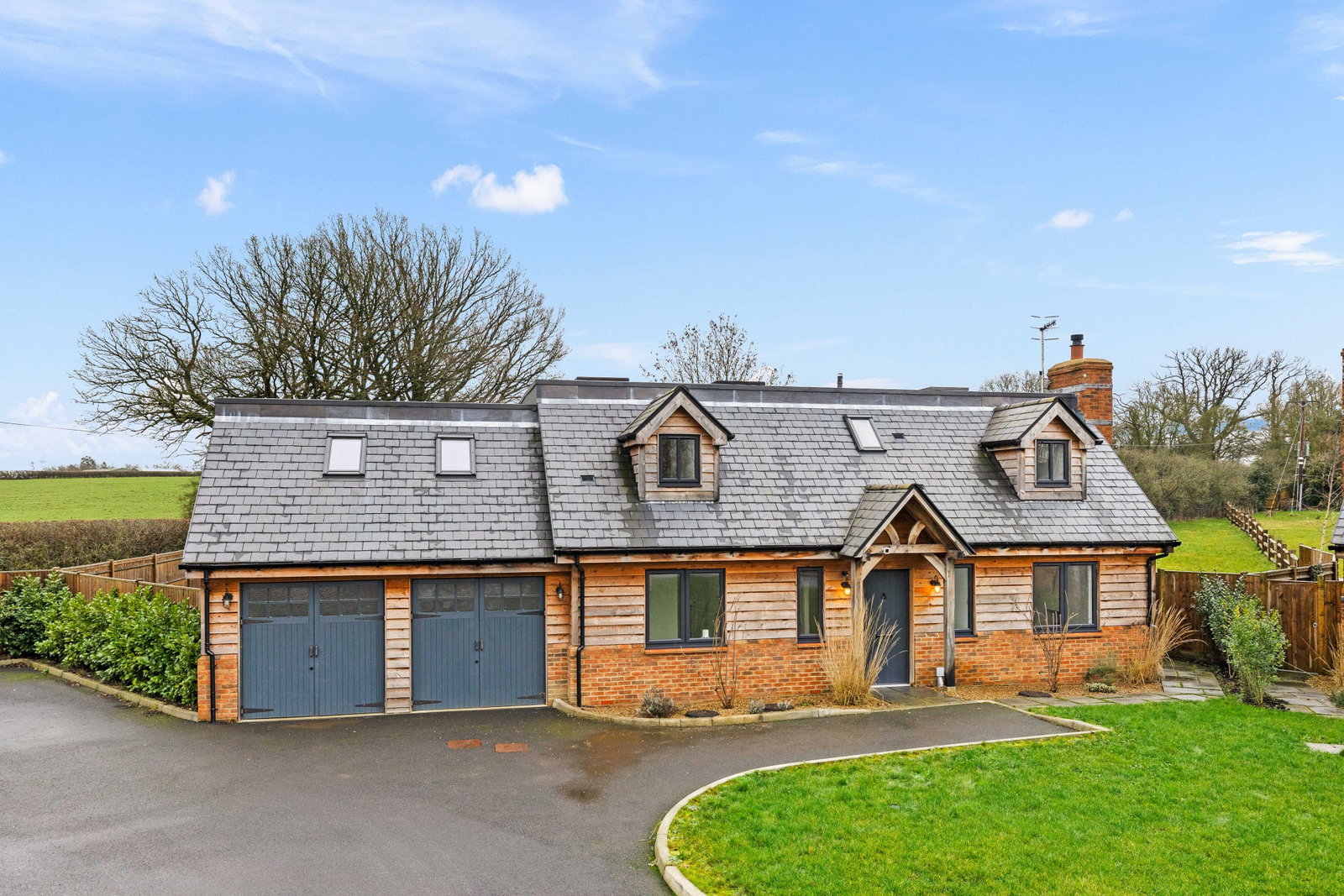 Detached House in Edenbridge
