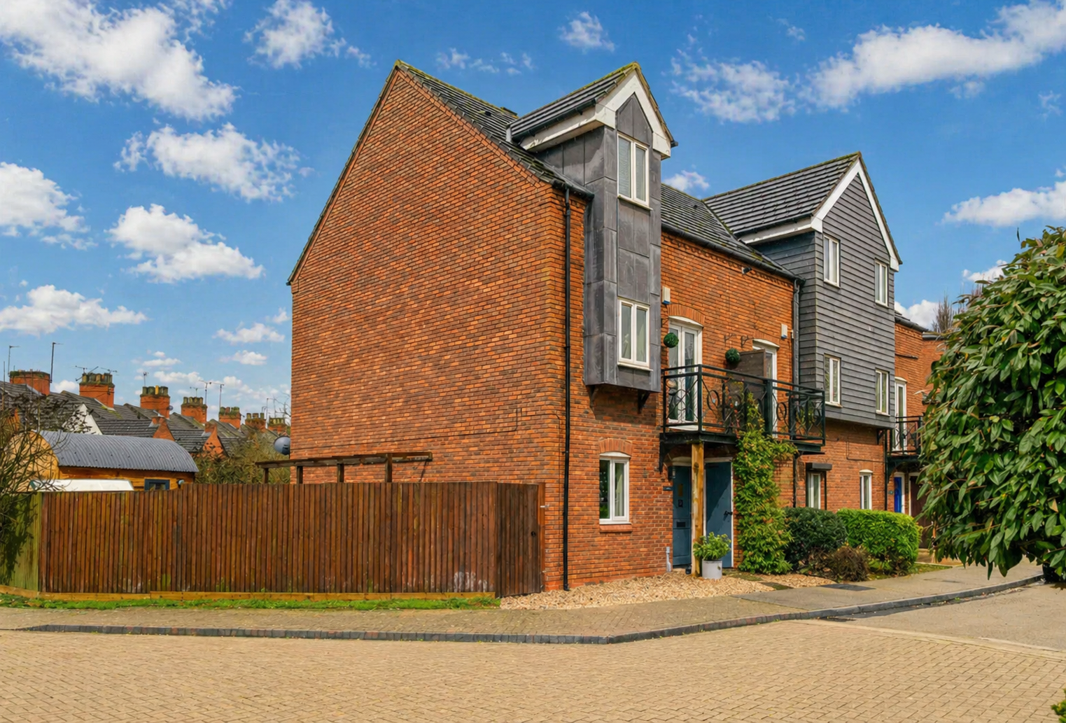 End Of Terrace House in Grantham