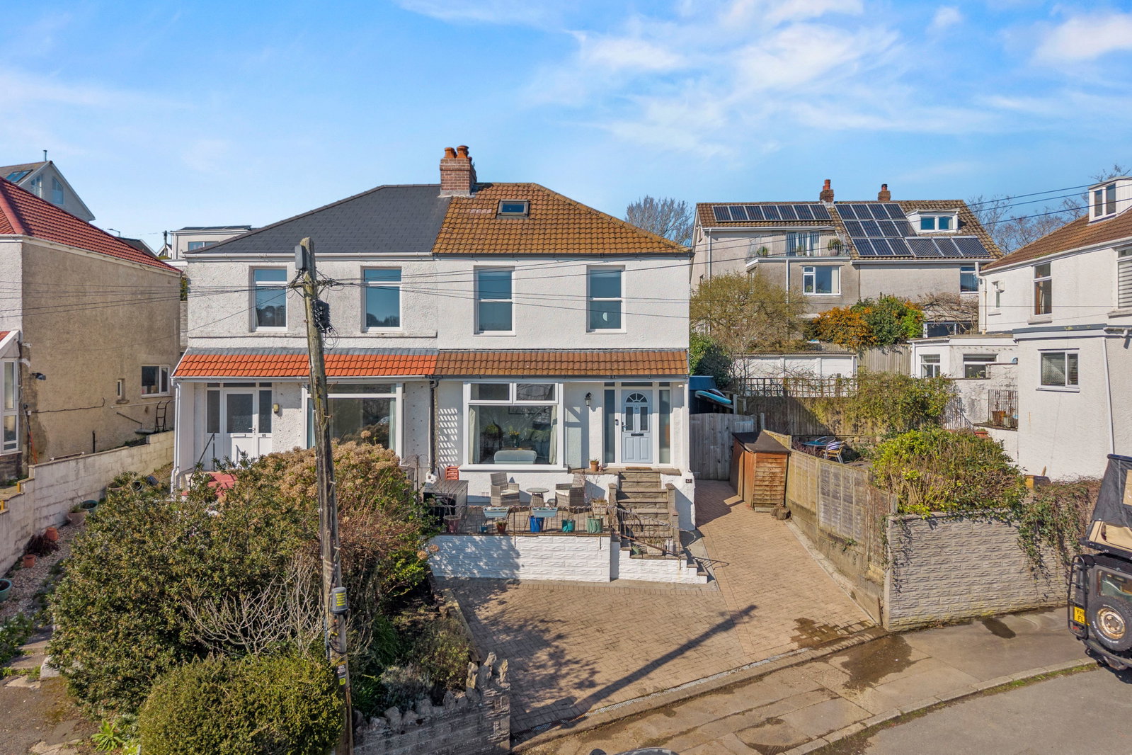 Semi Detached House in Swansea