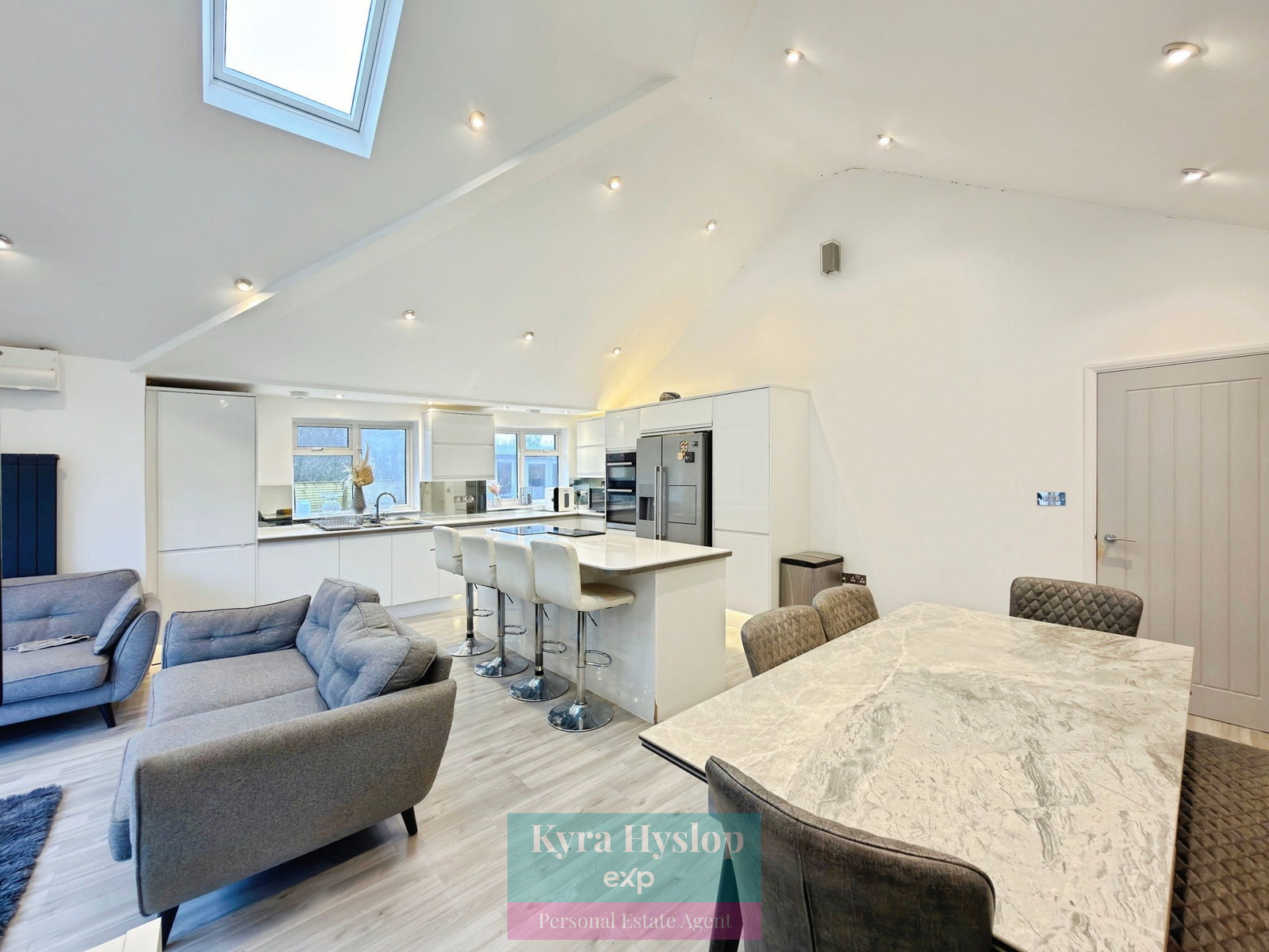 Bungalow in Exeter