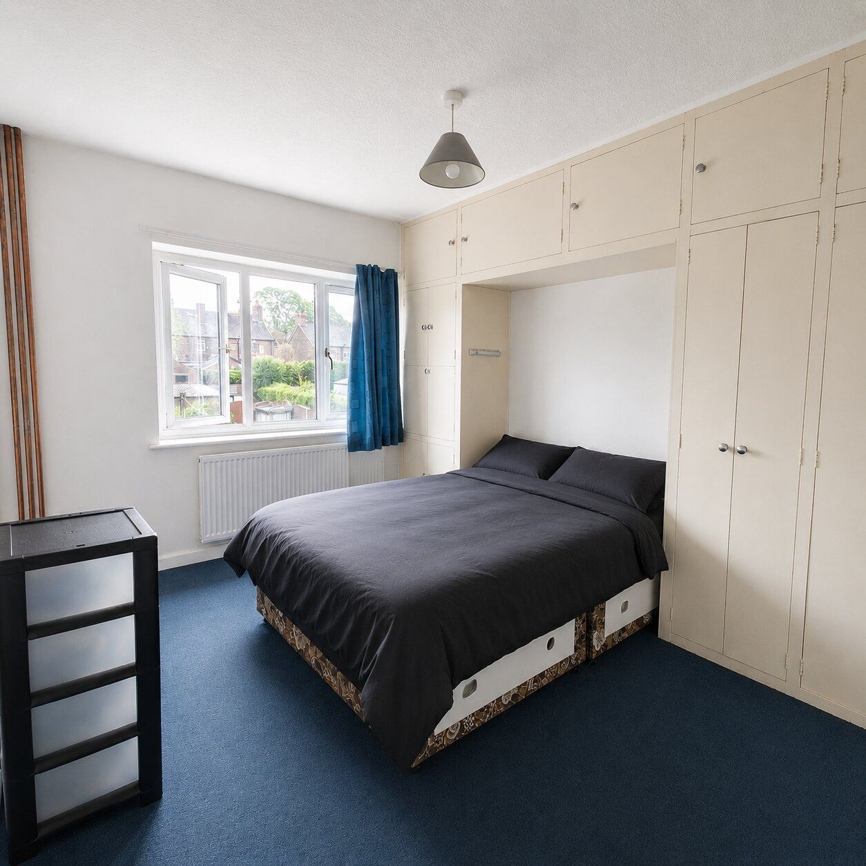 Terraced House in Ashton-under-lyne