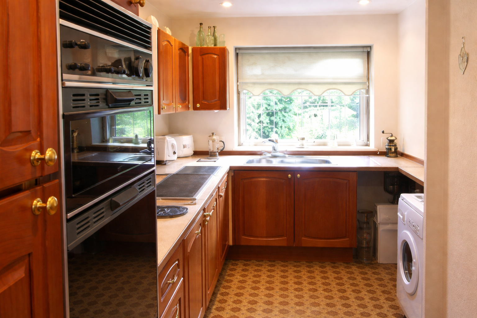 Terraced House in Ashton-under-lyne