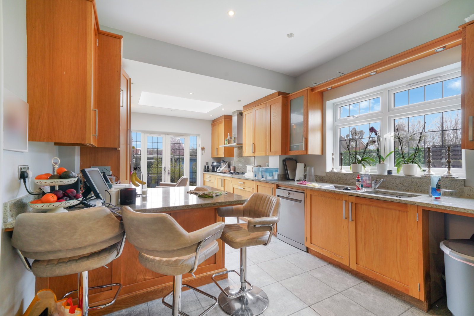 Semi Detached House in London