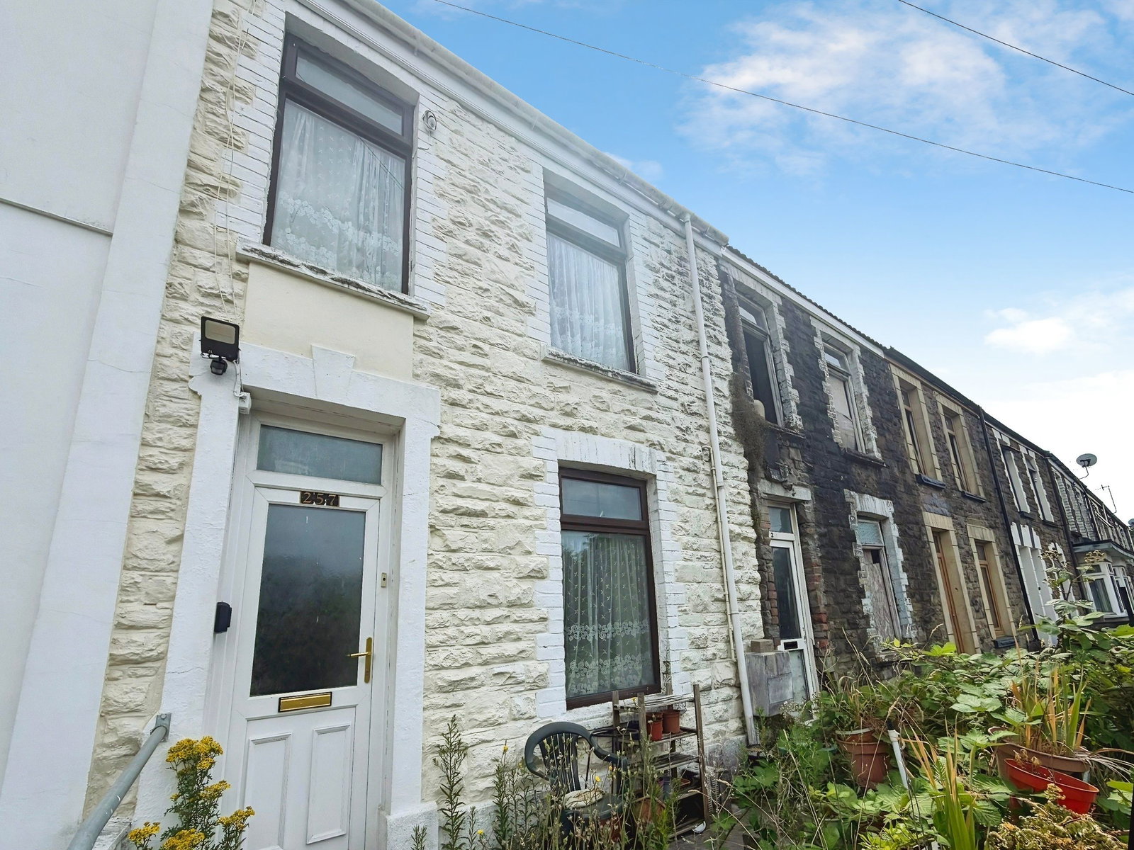 Terraced House in Swansea