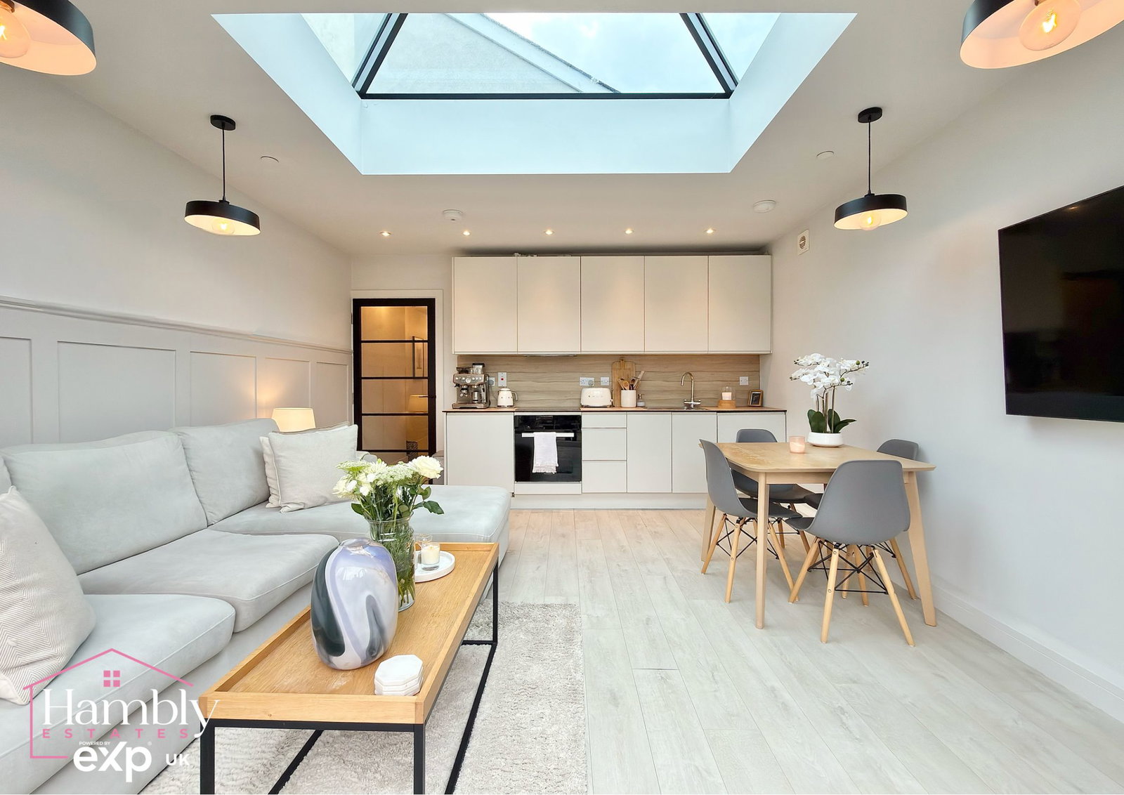 Flat in Cardiff