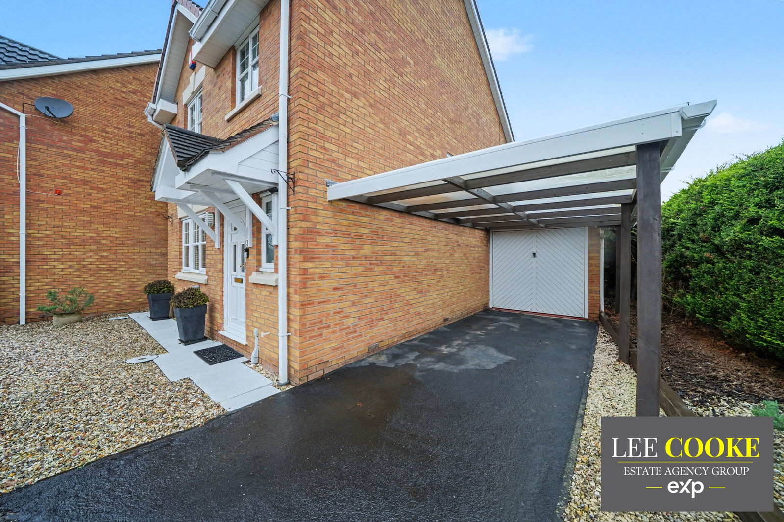 Detached House in Wolverhampton