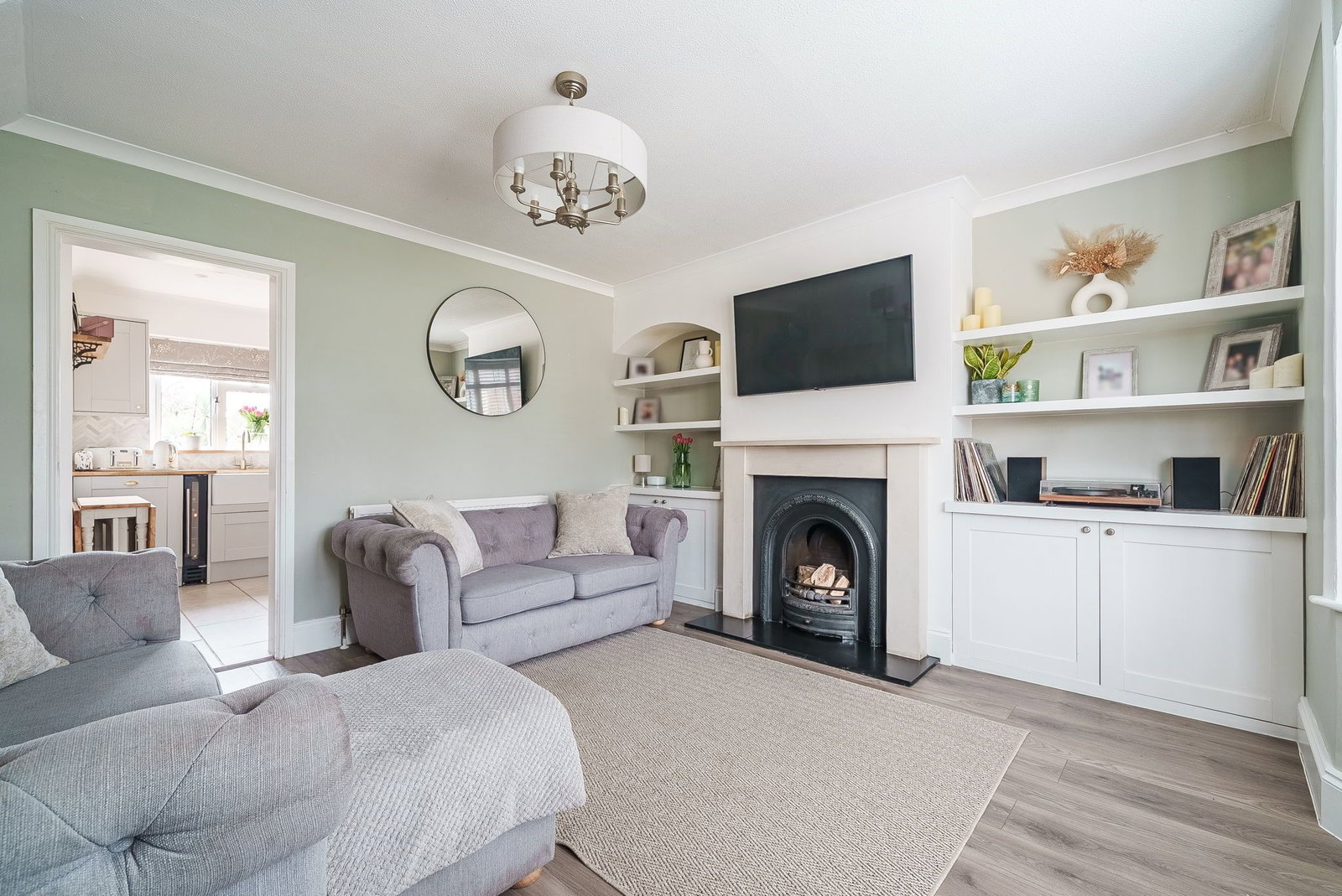 Semi Detached House in Horsham
