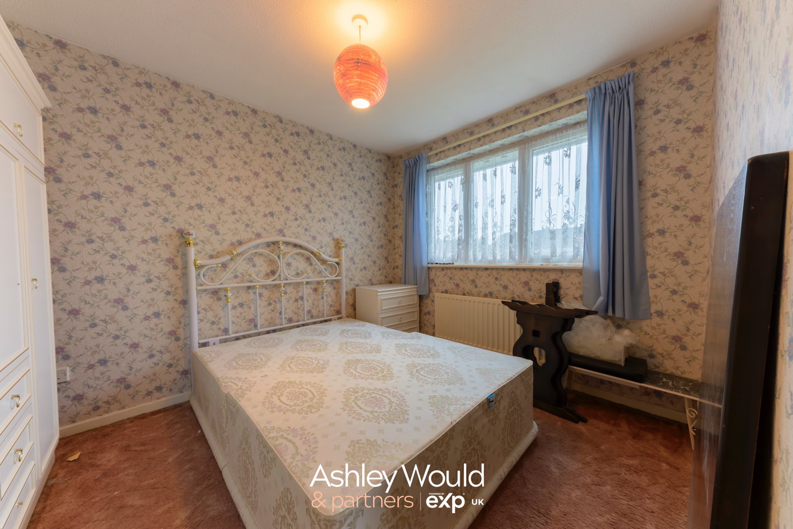 Semi Detached House in Halesowen