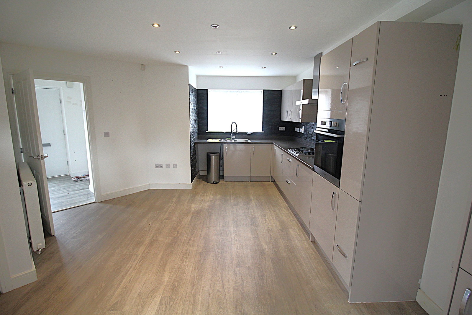 Semi Detached House in Tipton
