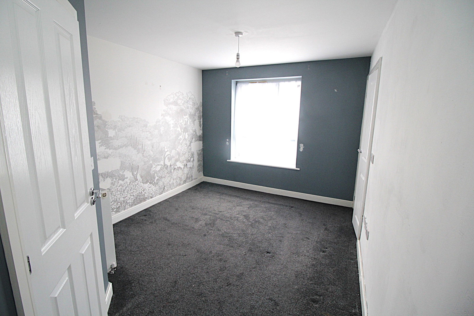 Semi Detached House in Tipton