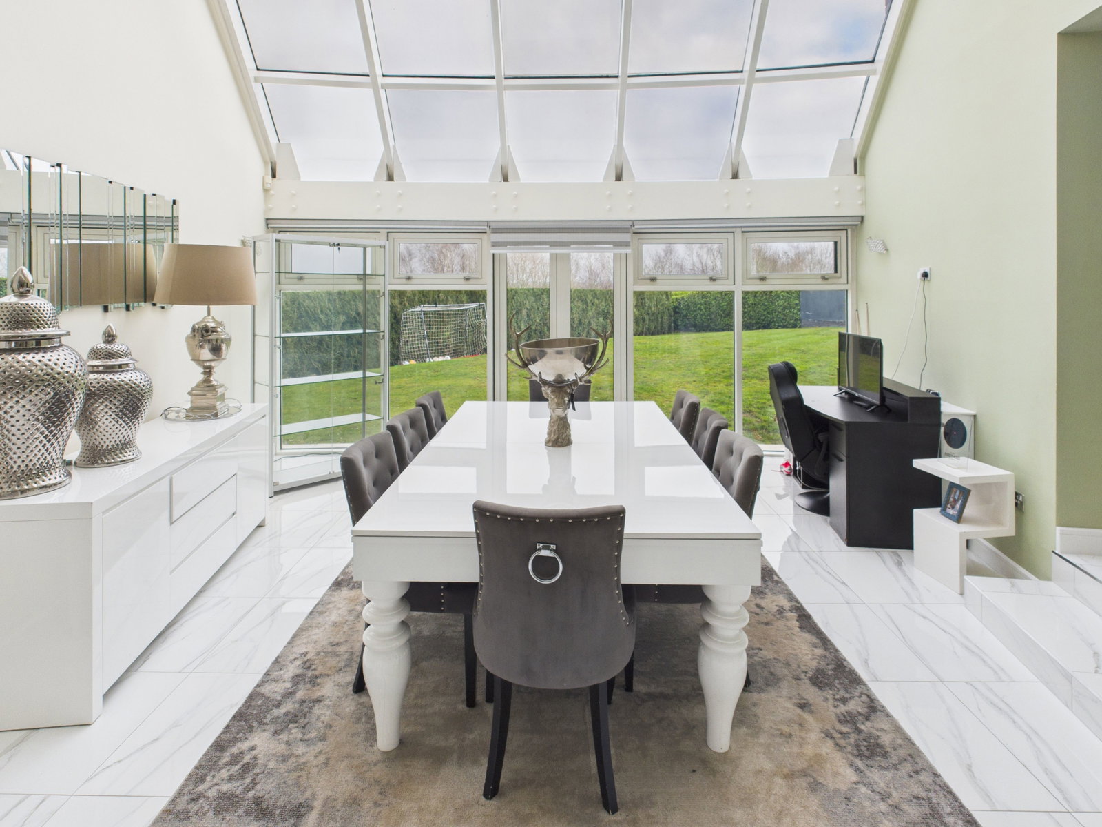 Detached House in Crewe