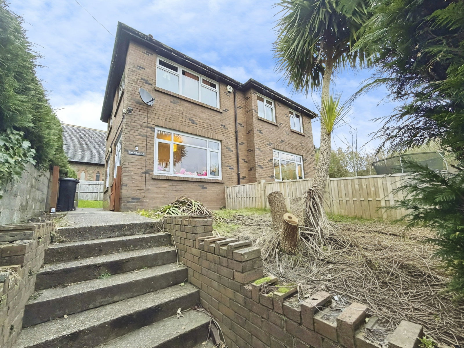Detached House in Swansea