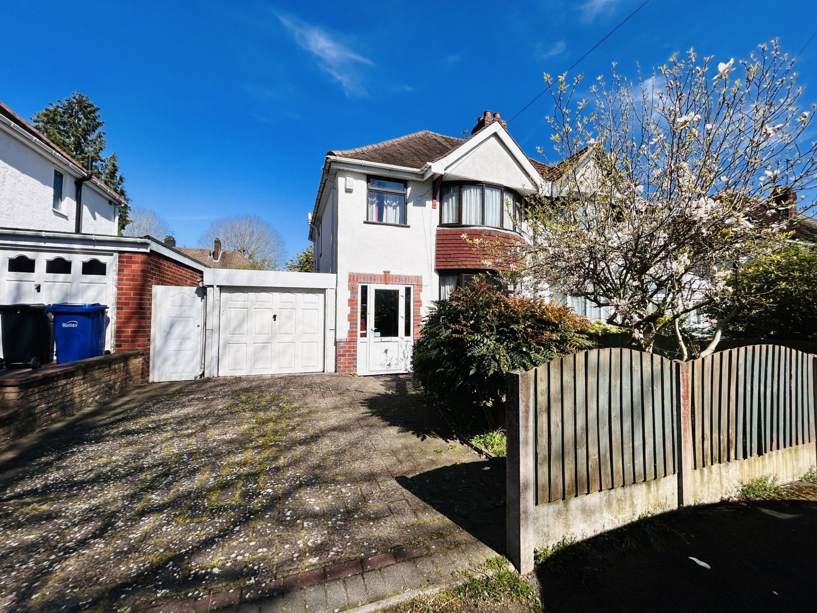 Semi Detached House in Dudley