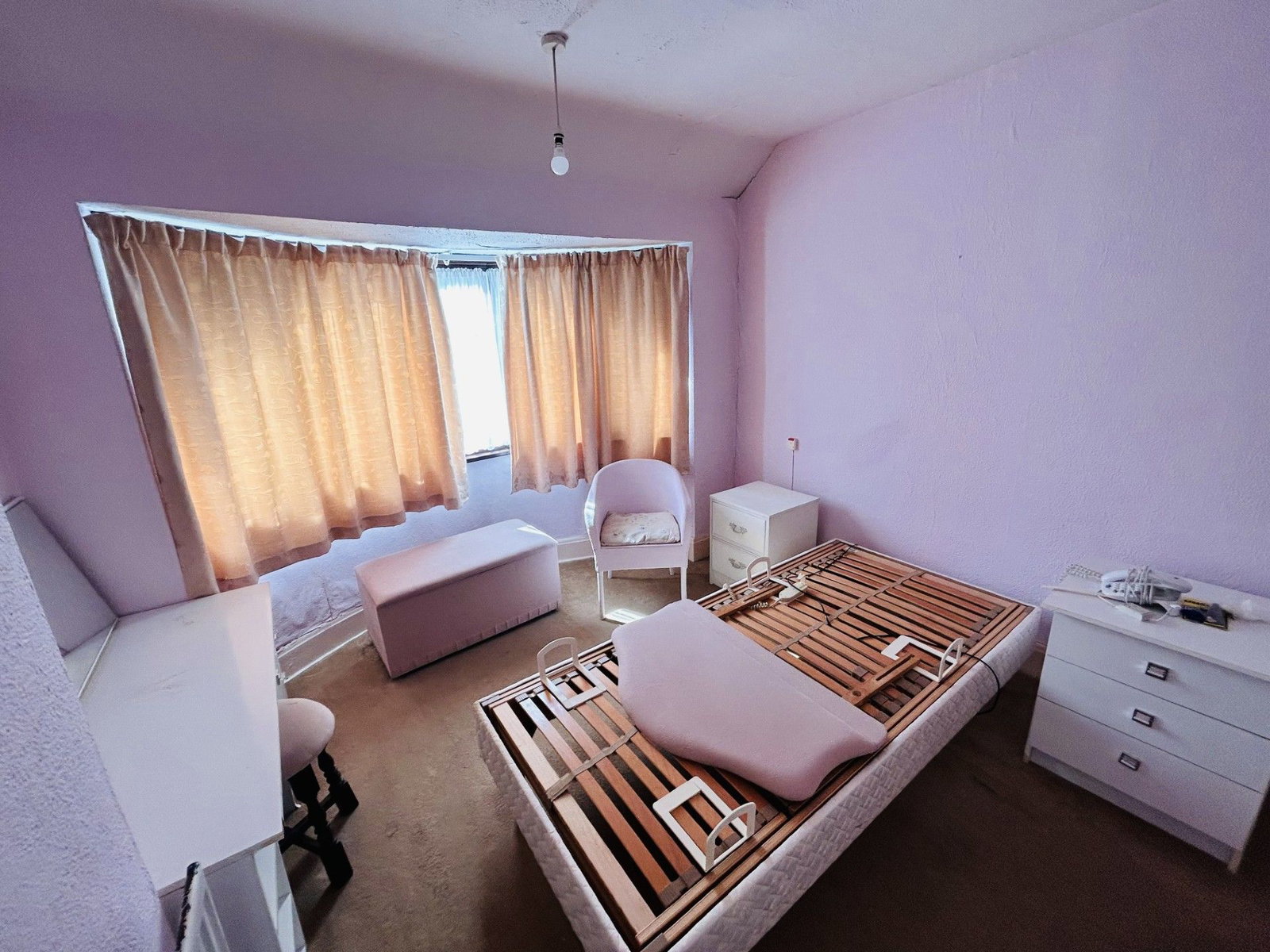 Semi Detached House in Dudley