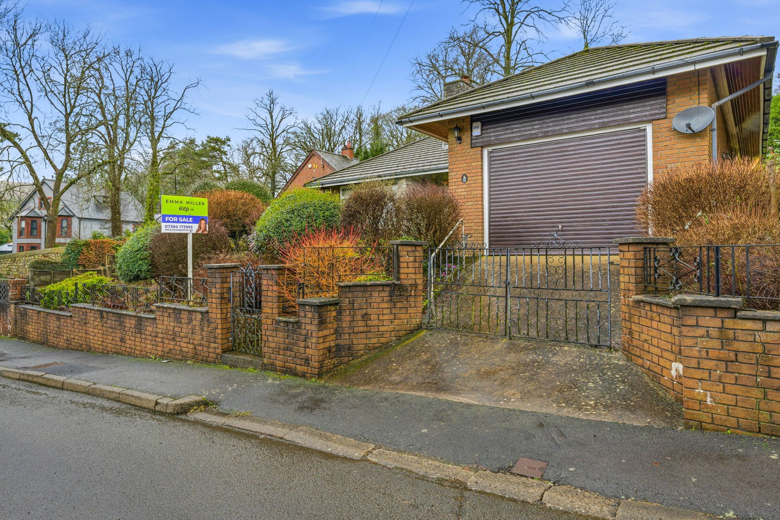 Bungalow in Pontypool
