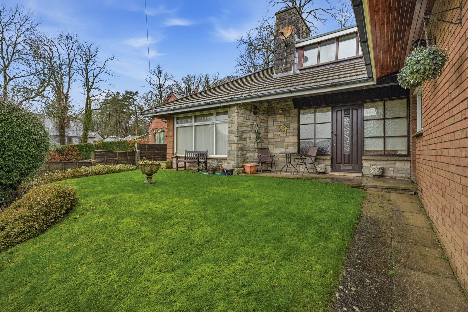 Bungalow in Pontypool