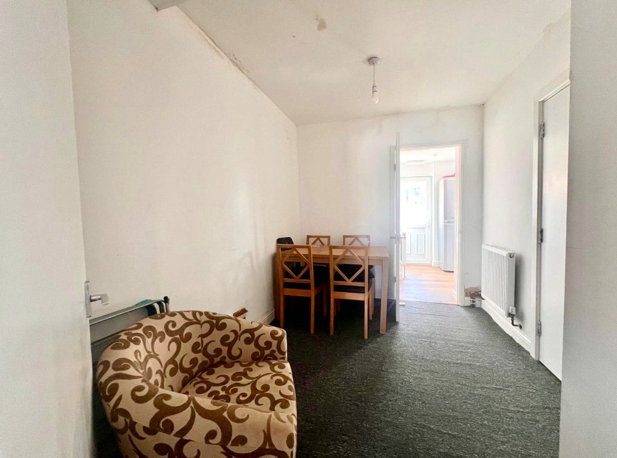 Semi Detached House in Bristol