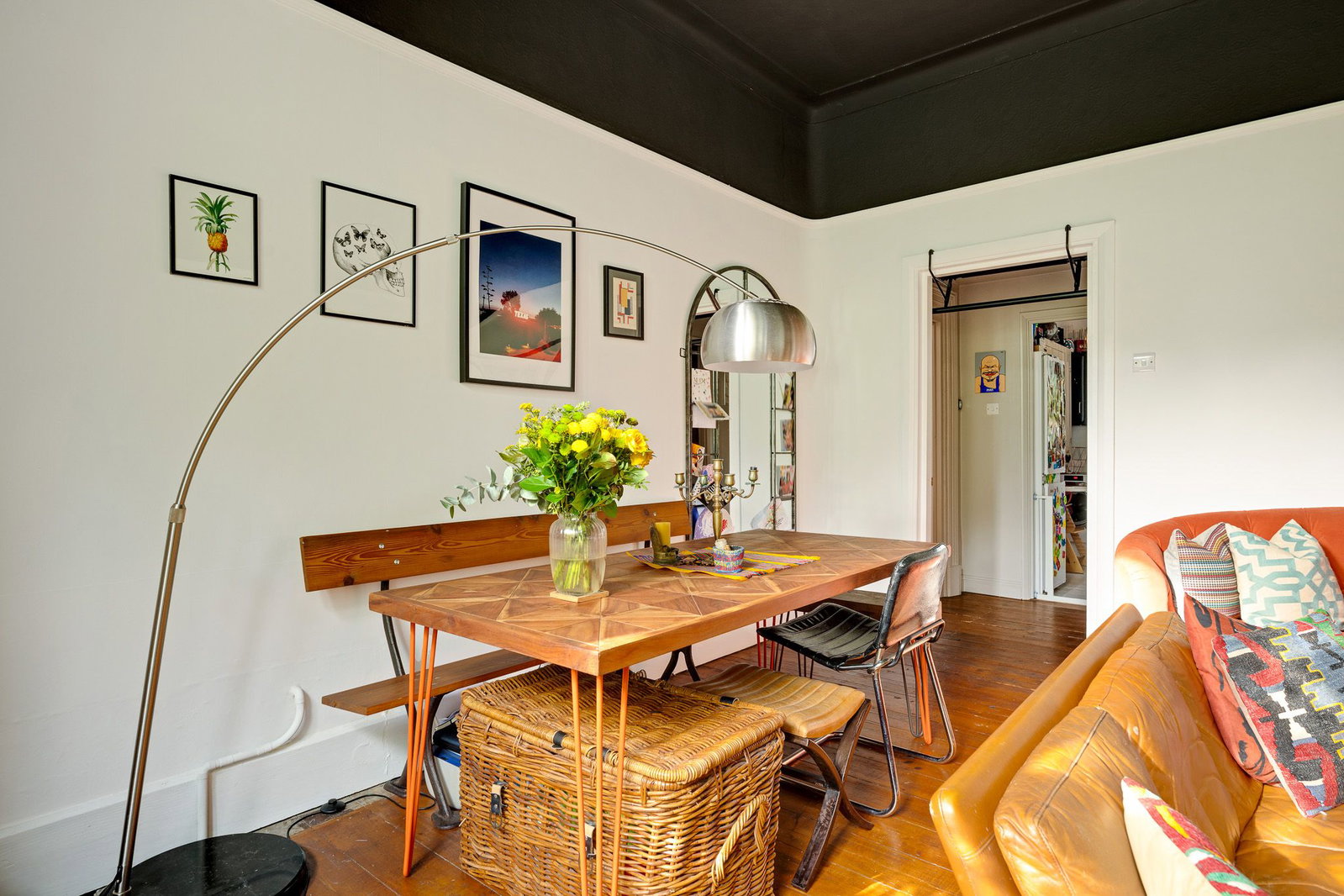 Maisonette for sale in London, Herbert Road, Woolwich, SE18 3PU, 1204 m²