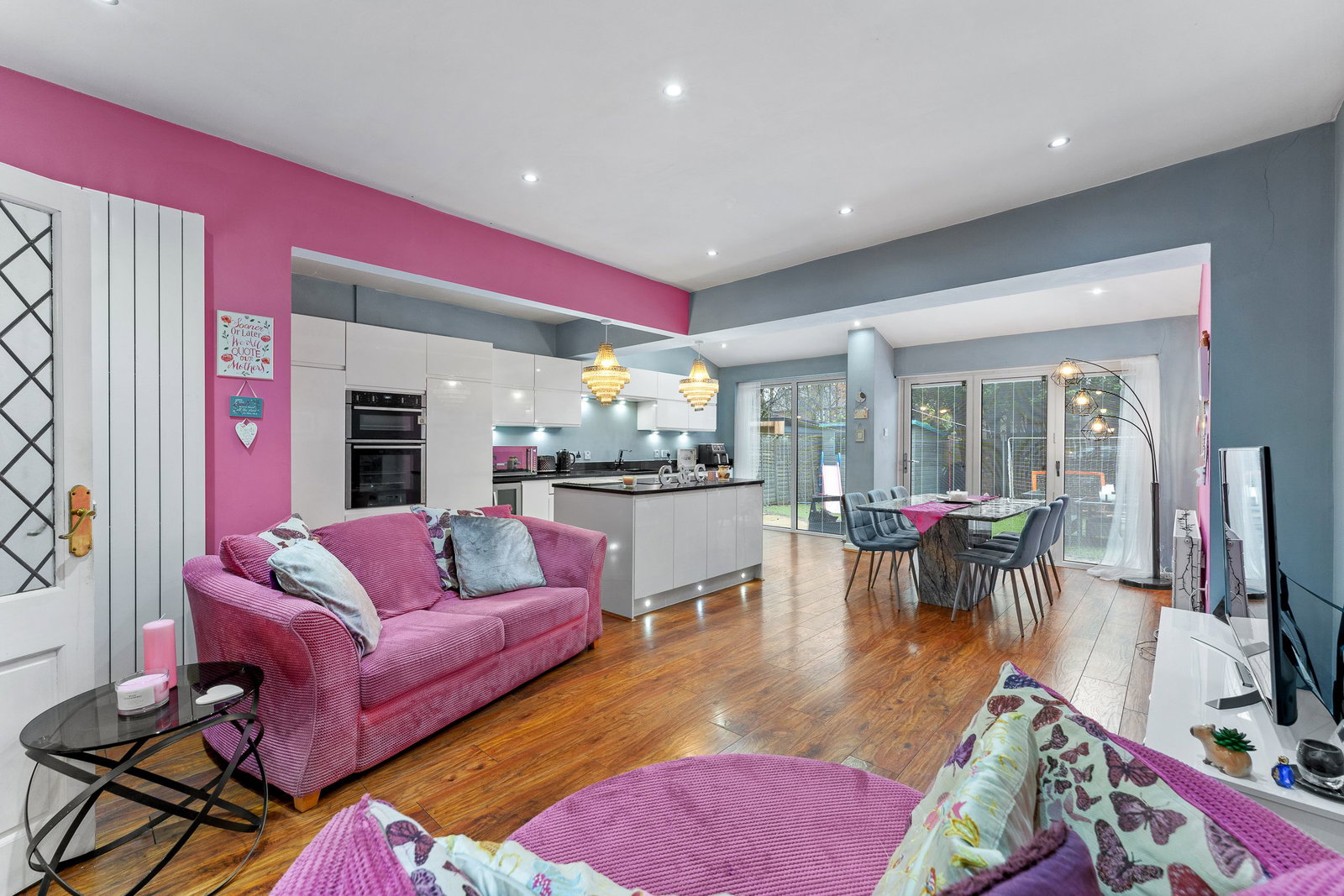 Semi Detached House in Leigh