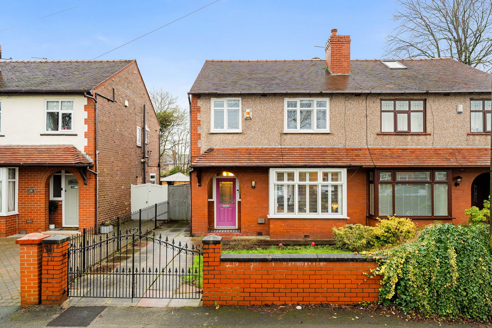 Semi Detached House in Leigh